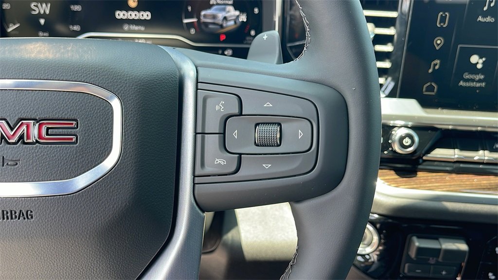 New 2025 GMC Sierra 1500 Elevation image 23