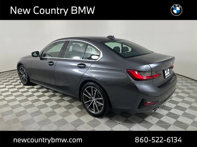 Used 2019 BMW 330i xDrive Sedan w/ Convenience Package AWD/4WD image 4