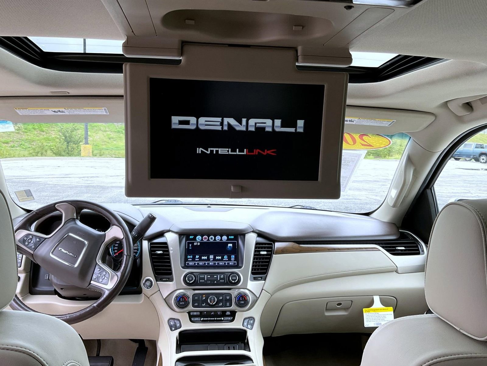 Used 2020 GMC Yukon Denali w/ Denali Ultimate Package image 26