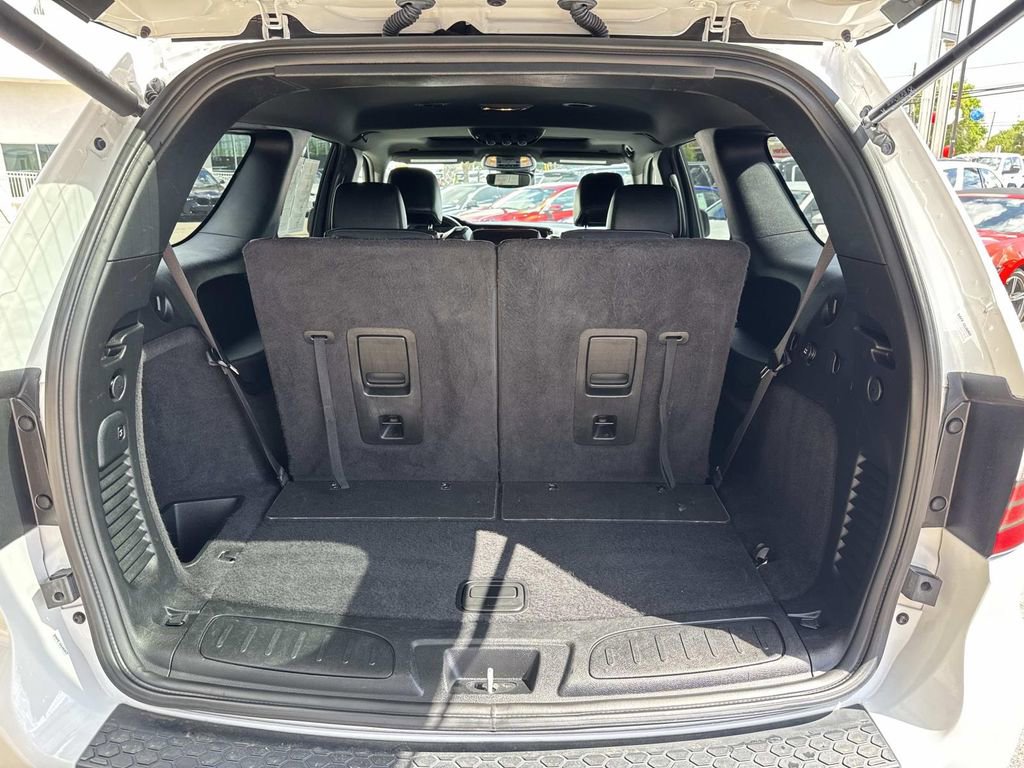 Used 2023 Dodge Durango GT image 9