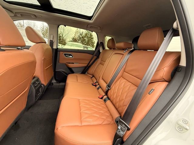 New 2026 Nissan Rogue Platinum w/ Tech Package image 15