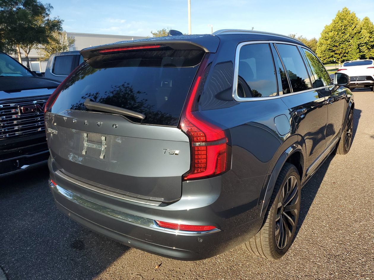 Used 2025 Volvo XC90 T8 Ultra w/ Protection Package Premier AWD/4WD image 4