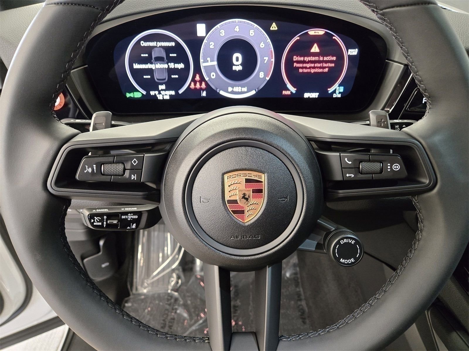 Used 2025 Porsche Cayenne Base image 16