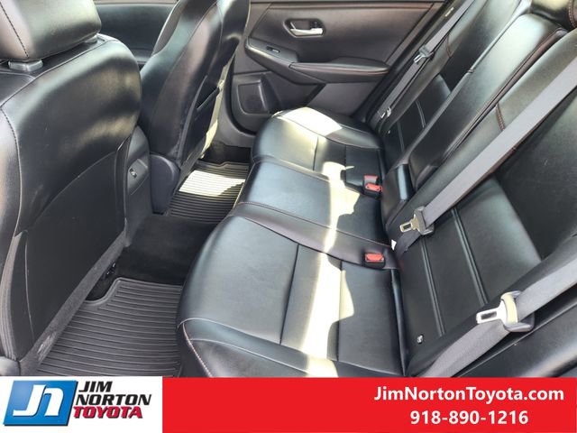 Used 2024 Nissan Sentra SR w/ SR Premium Package image 32