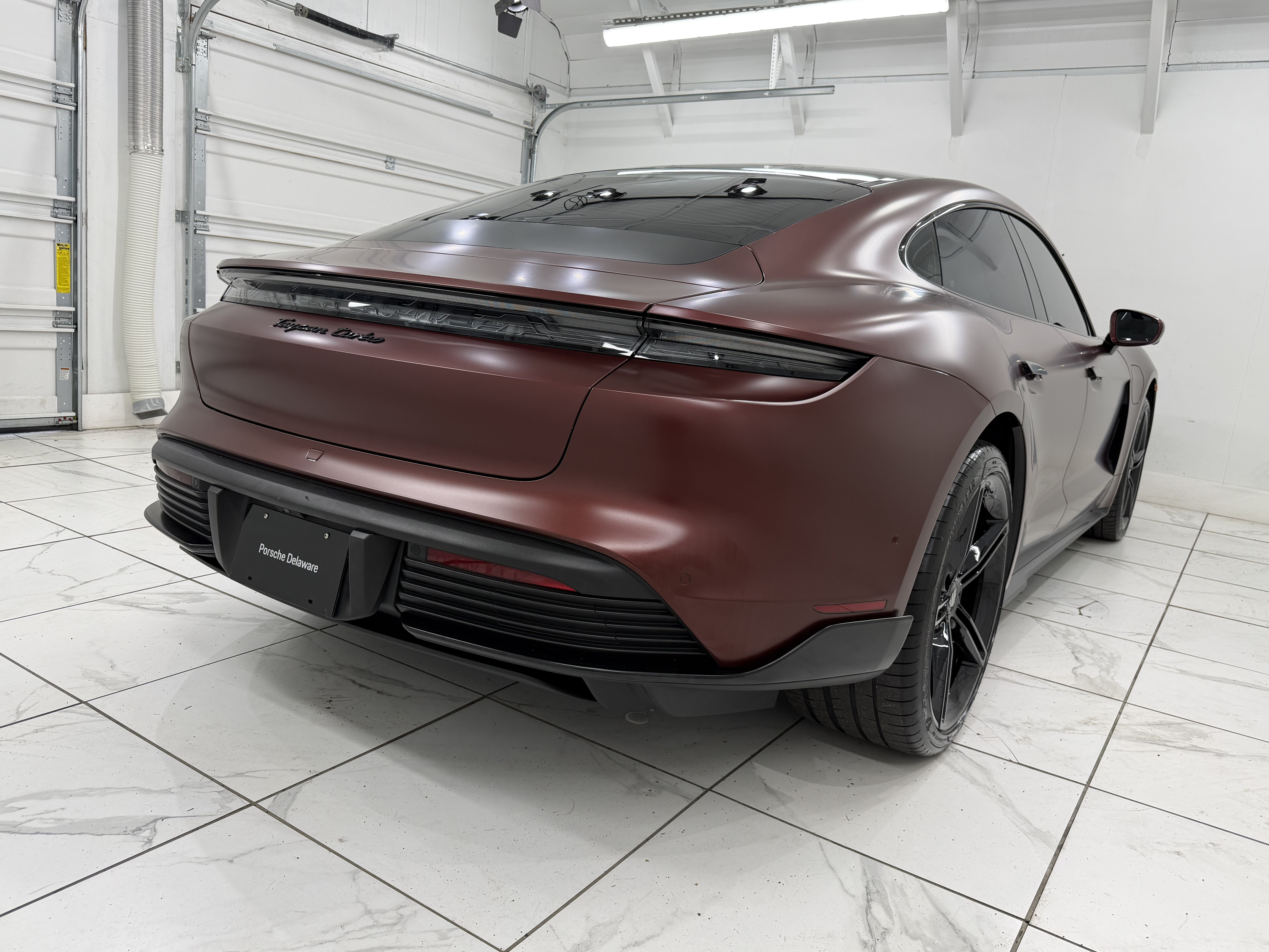 Certified 2022 Porsche Taycan Turbo AWD/4WD image 12