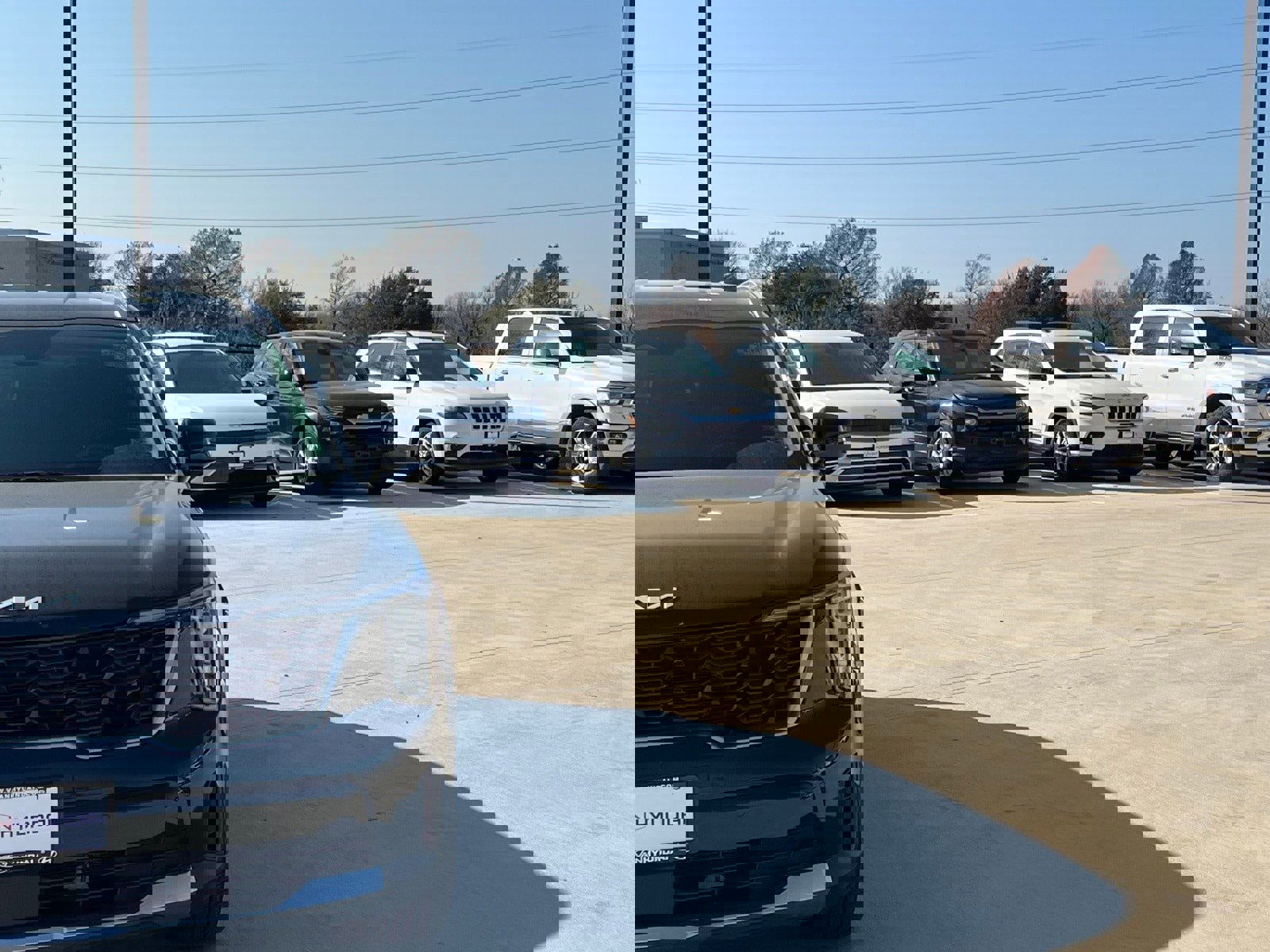 Used 2024 Kia Sorento S w/ Panoramic Sunroof Package image 3