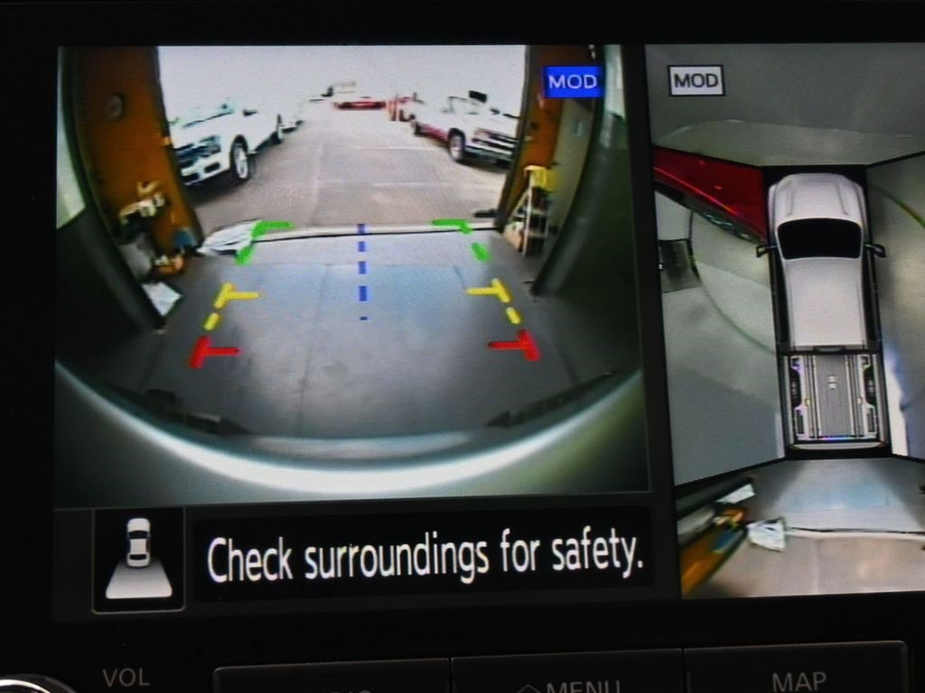 Used 2021 Nissan Titan Platinum Reserve w/ Moonroof Package image 66