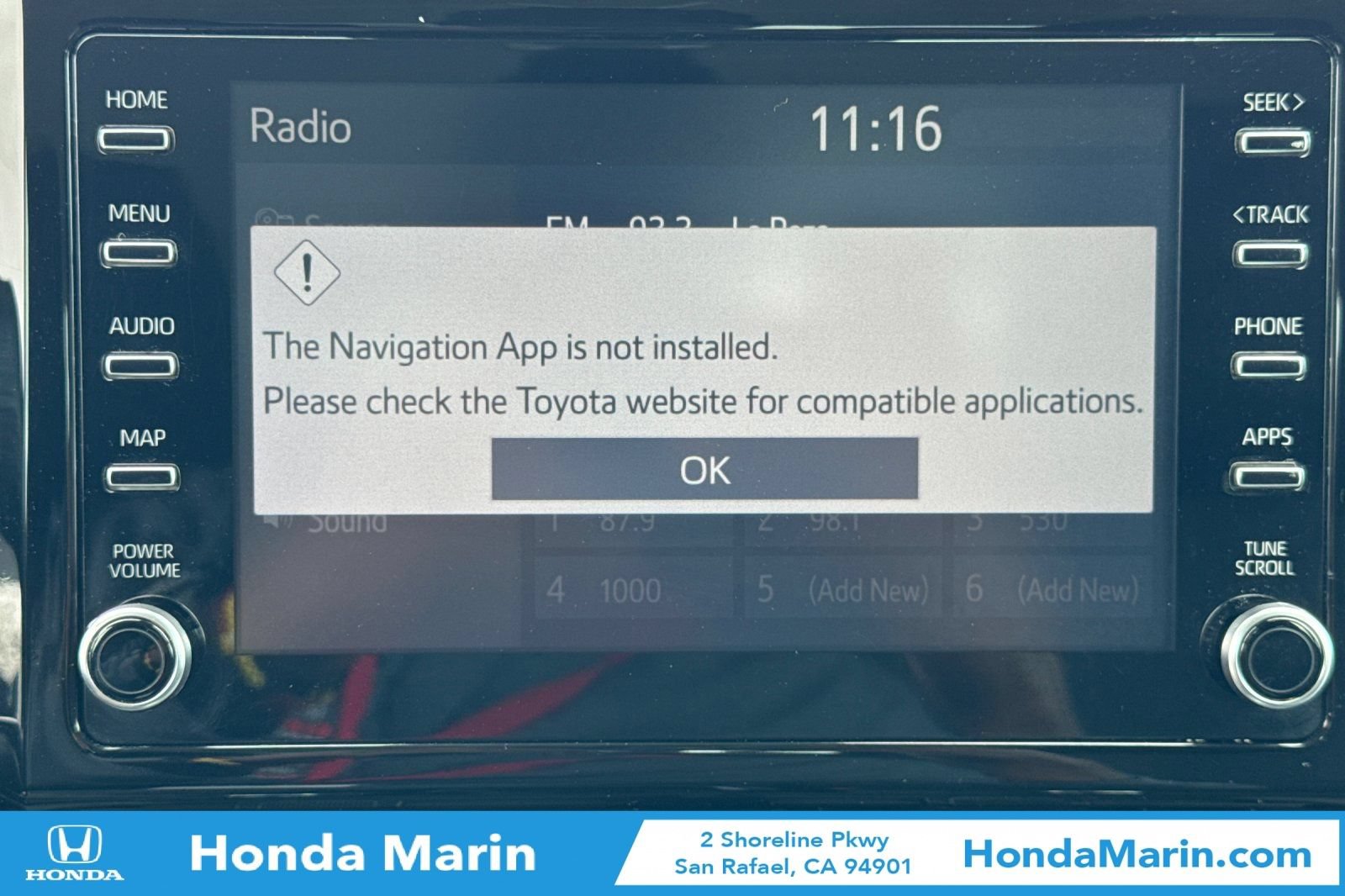 Used 2020 Toyota Corolla LE FWD image 23