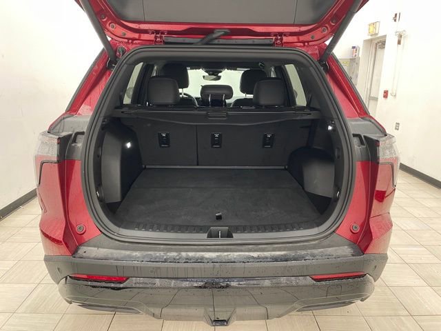 New 2025 Chevrolet Equinox RS w/ Safety and Technology Package image 12