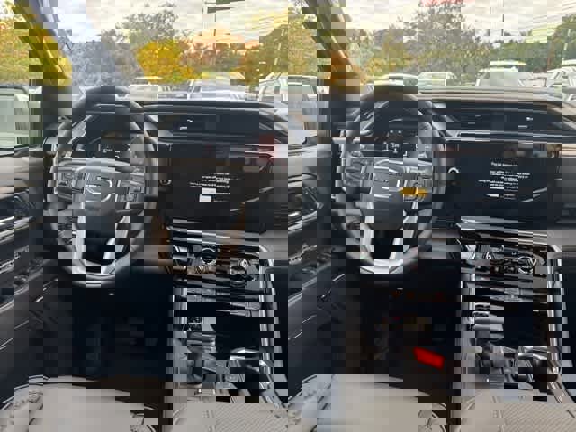 New 2026 GMC Sierra 1500 Denali w/ Denali Reserve Package image 14