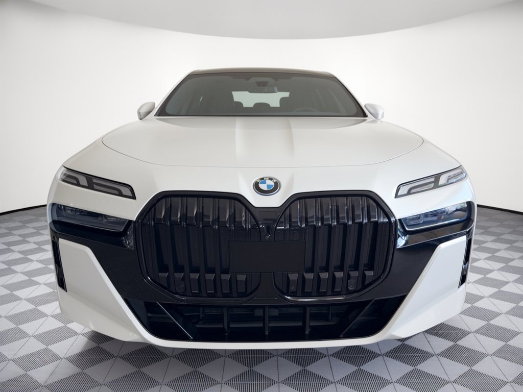 Certified 2024 BMW i7 eDrive50 w/ M Sport Package RWD image 4
