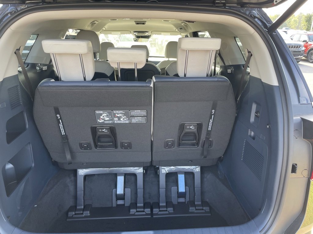 New 2026 Kia Carnival EX image 26