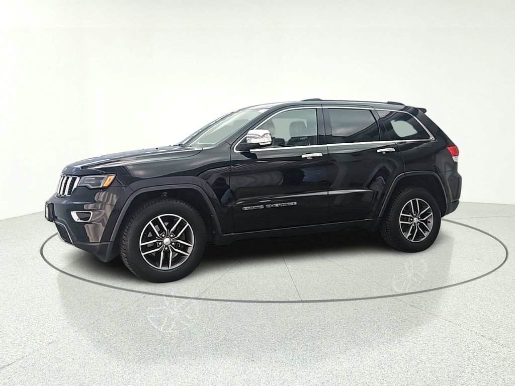 Used 2017 Jeep Grand Cherokee Limited w/ Luxury Group II AWD/4WD image 4