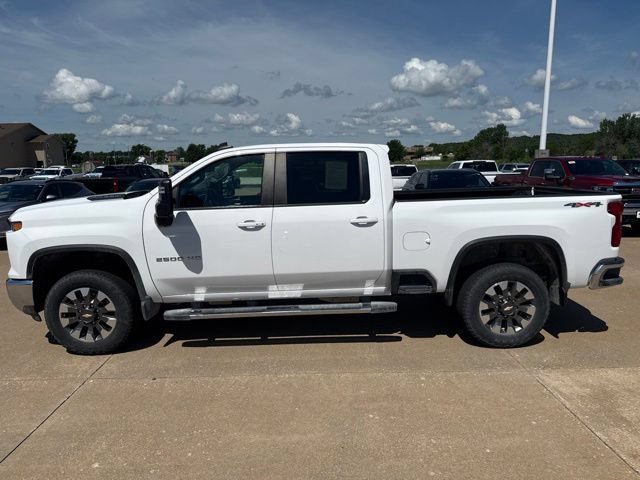 Used 2024 Chevrolet Silverado 2500 LT w/ All Star Edition AWD/4WD image 6