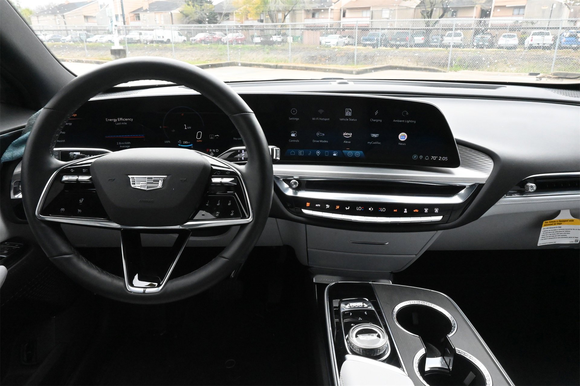 Certified 2024 Cadillac Lyriq Luxury image 9