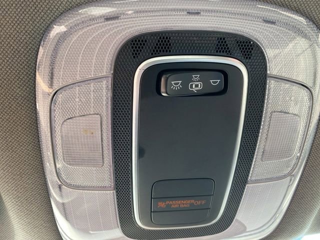 Used 2022 Hyundai Elantra SE w/ Cargo Package FWD image 20