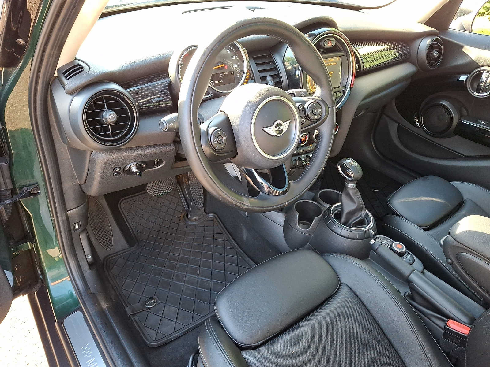 Used 2017 MINI Cooper S FWD image 9