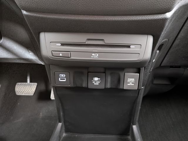 Used 2023 Honda Odyssey Touring image 10