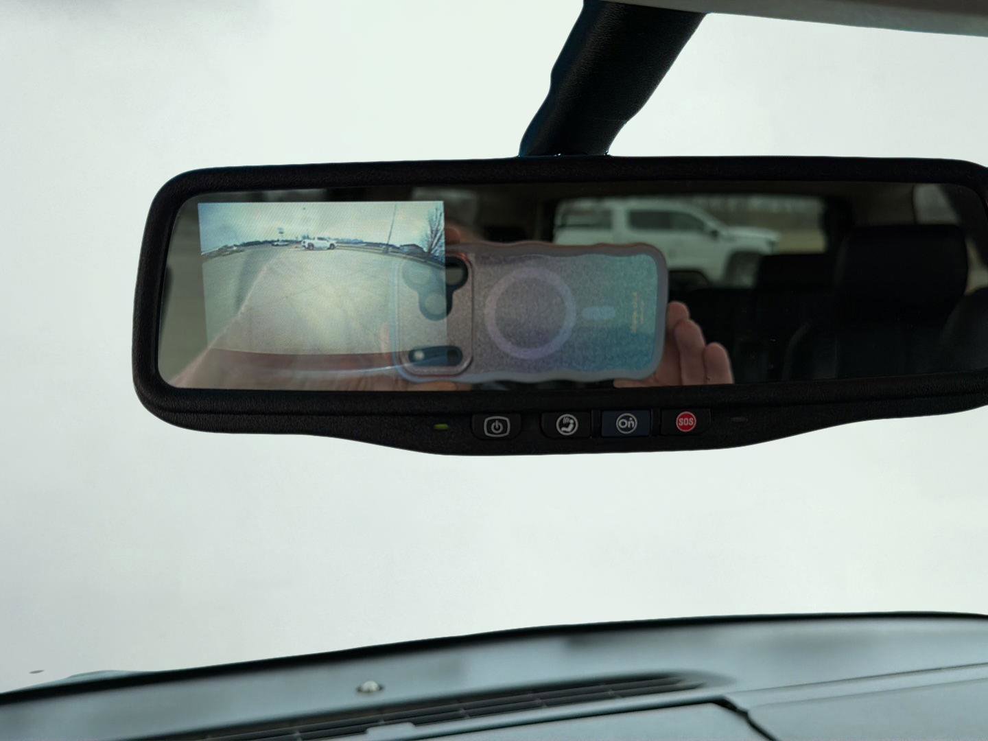 Used 2014 GMC Yukon XL SLT w/ SLT-2 Equipment Package AWD/4WD image 16