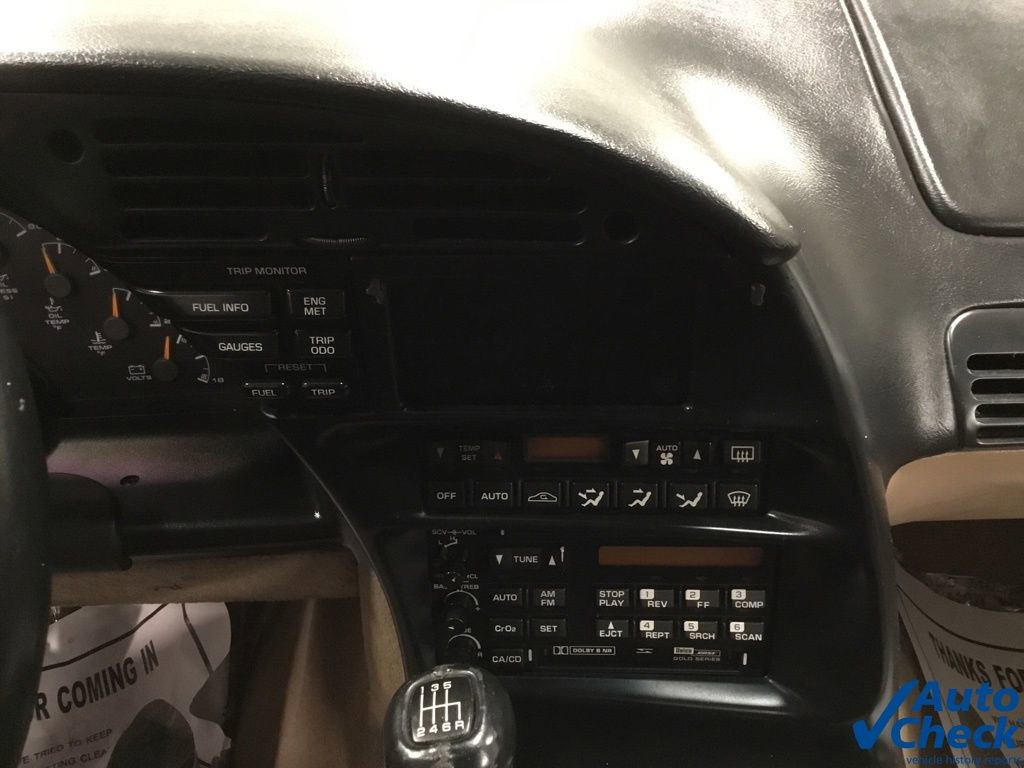 Used 1995 Chevrolet Corvette Convertible RWD image 43