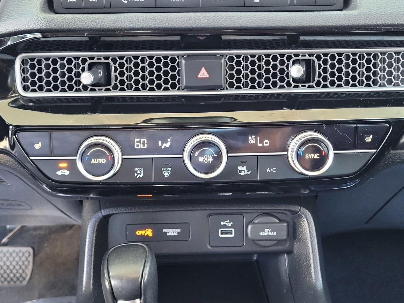 Used 2024 Honda Civic EX-L image 27