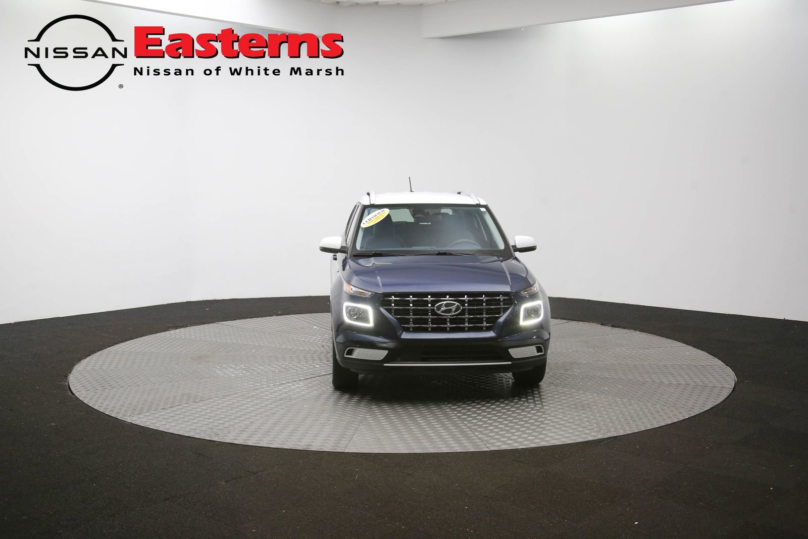 Used 2023 Hyundai Venue Limited image 87