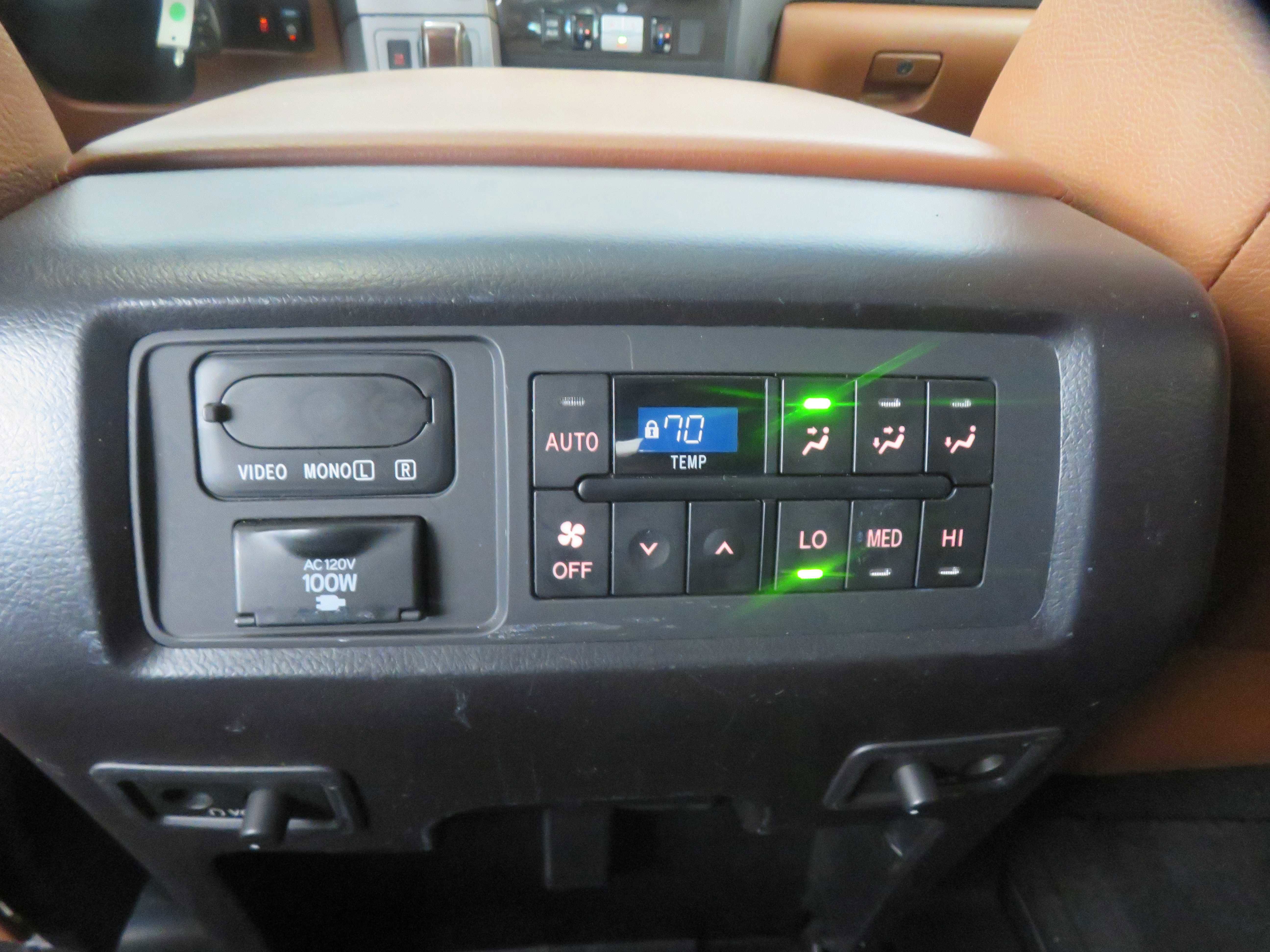 Used 2016 Toyota Sequoia Platinum AWD/4WD image 63