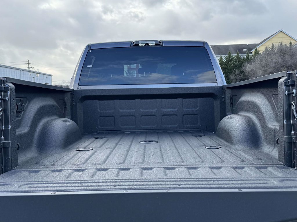 New 2026 RAM 2500 Big Horn AWD/4WD image 29