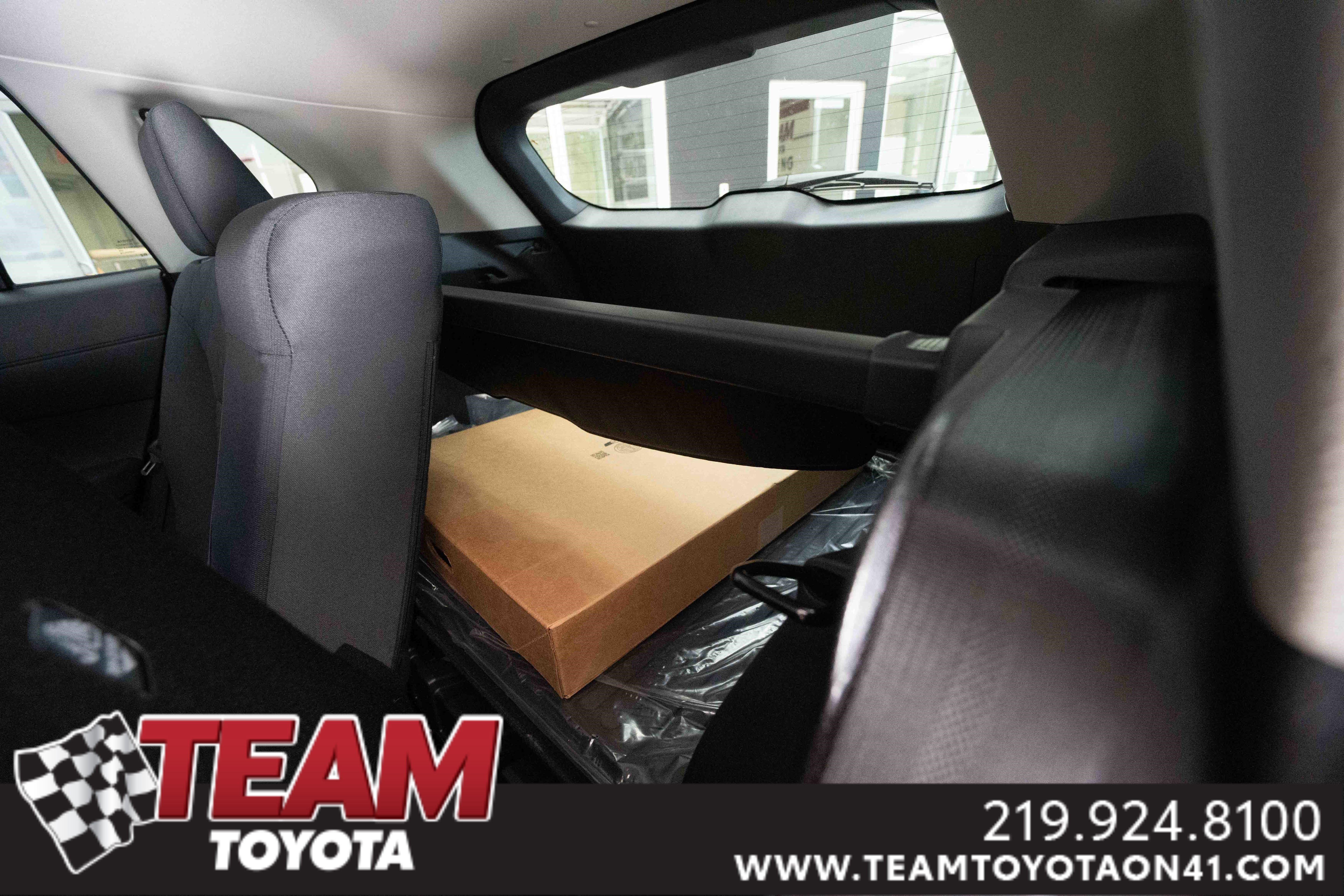New 2026 Toyota Corolla Cross LE w/ Moonroof Package image 24