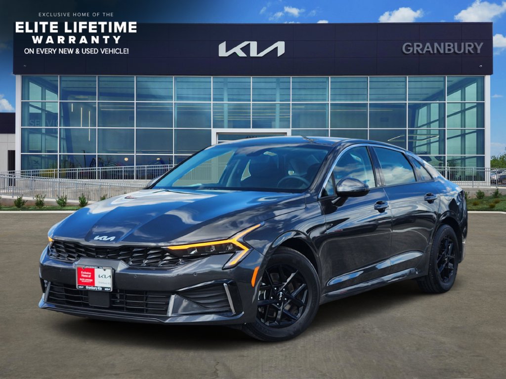 Used 2026 Kia K5 LXS FWD image 1