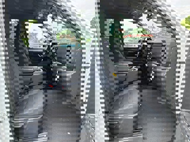 New 2025 GMC Sierra 1500 SLE w/ X31 Off-Road Package image 11