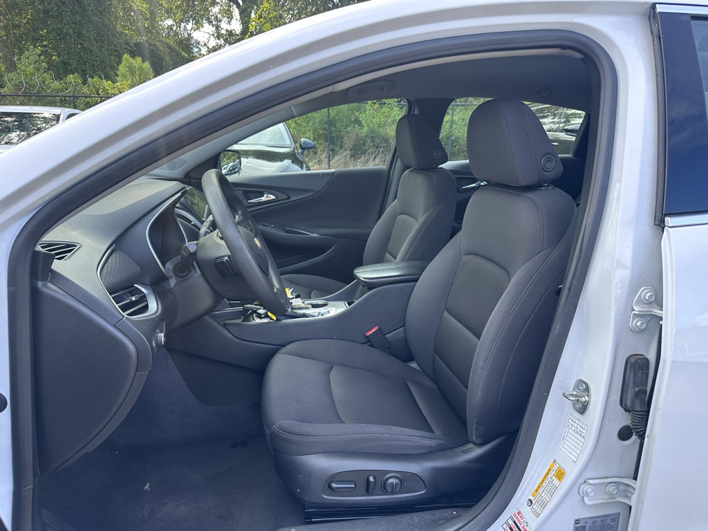 Used 2023 Chevrolet Malibu LT FWD image 8