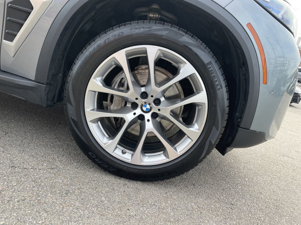 Used 2024 BMW X5 xDrive40i w/ Premium Package image 24