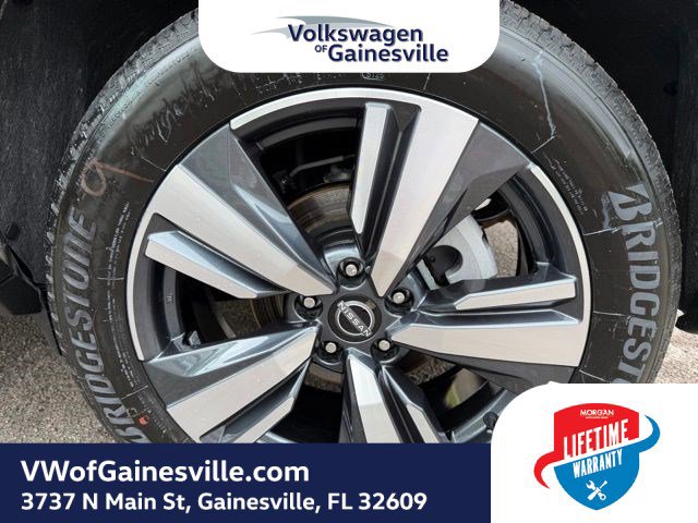 Used 2026 Nissan Rogue SL AWD/4WD image 29