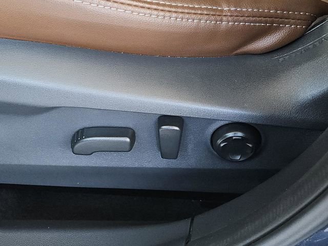 Used 2025 Subaru Outback Touring w/ Popular Package #2 AWD/4WD image 29