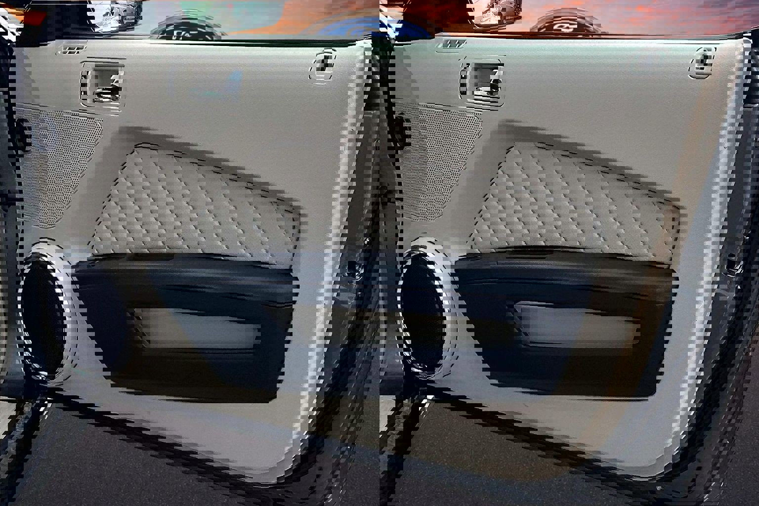 Used 2011 Ford Mustang GT Premium w/ Comfort Pkg RWD image 24