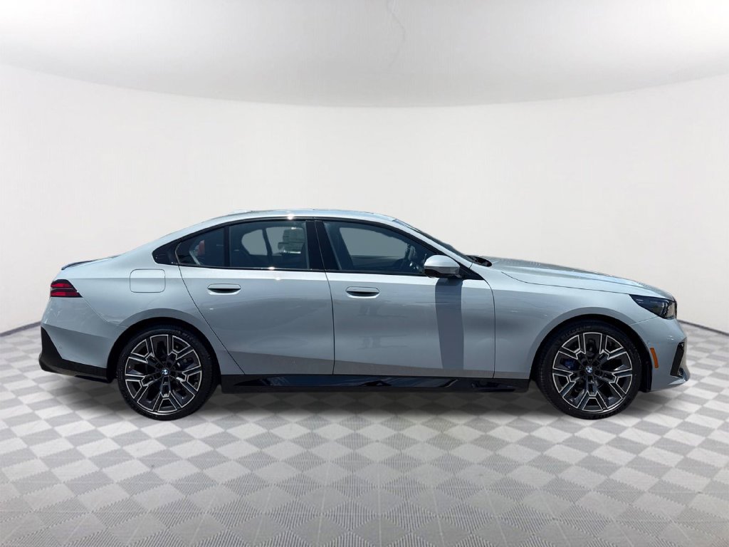 New 2027 BMW 530i w/ M Sport Package RWD image 3