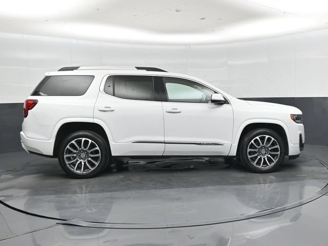 Used 2023 GMC Acadia Denali AWD/4WD image 2