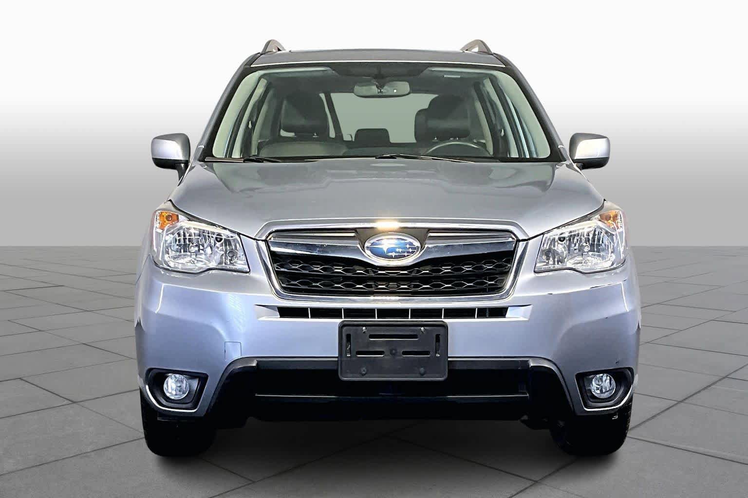 Used 2016 Subaru Forester 2.5i Limited AWD/4WD image 4
