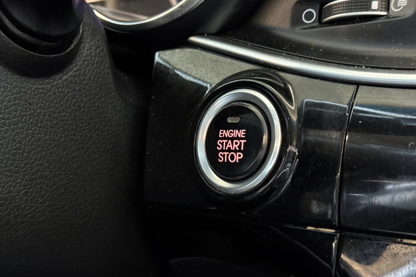 Used 2015 Kia Optima SX FWD image 21
