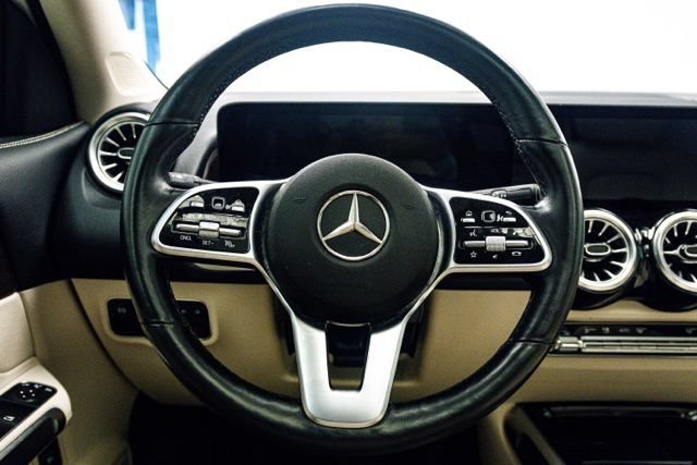 Used 2022 Mercedes-Benz GLB 250 4MATIC image 20