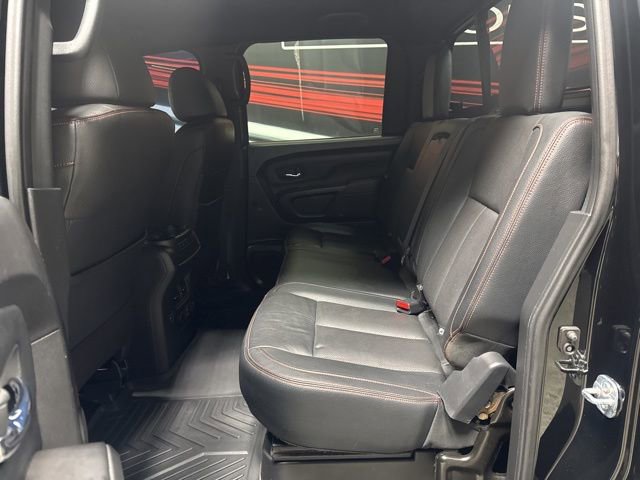 Used 2021 Nissan Titan PRO-4X w/ Pro-4x Convenience Package image 15