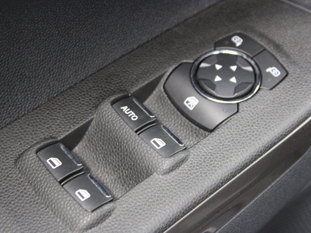 Used 2019 Ford EcoSport SE AWD/4WD image 59