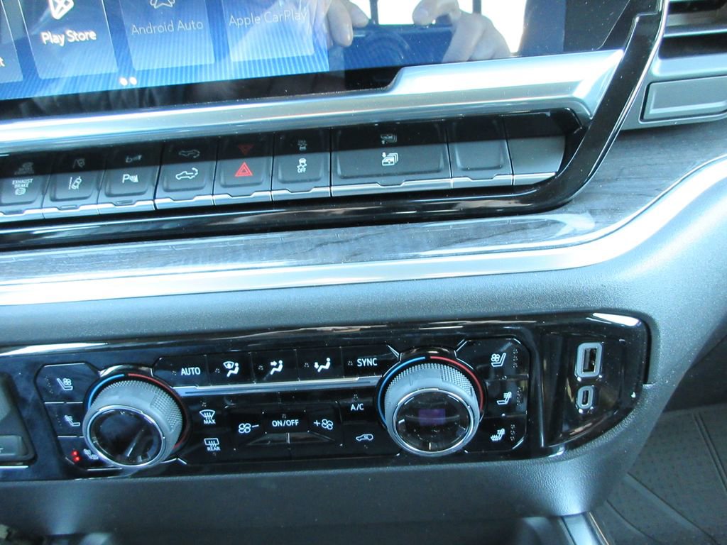 New 2026 Chevrolet Silverado 3500 LTZ w/ LTZ Plus Package image 36