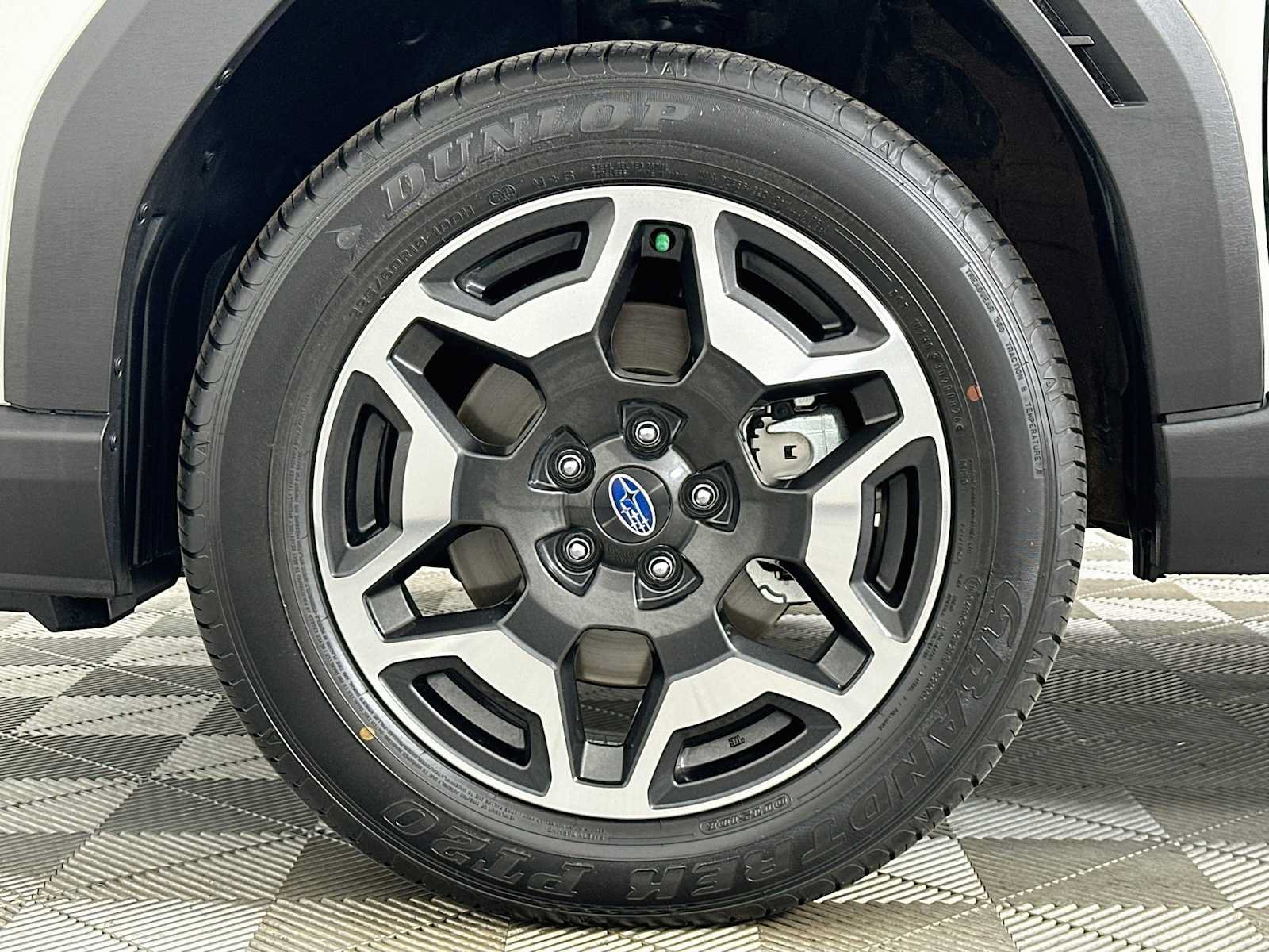 Used 2026 Subaru Outback Touring AWD/4WD image 30