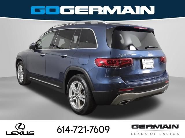 Used 2022 Mercedes-Benz GLB 250 4MATIC image 11