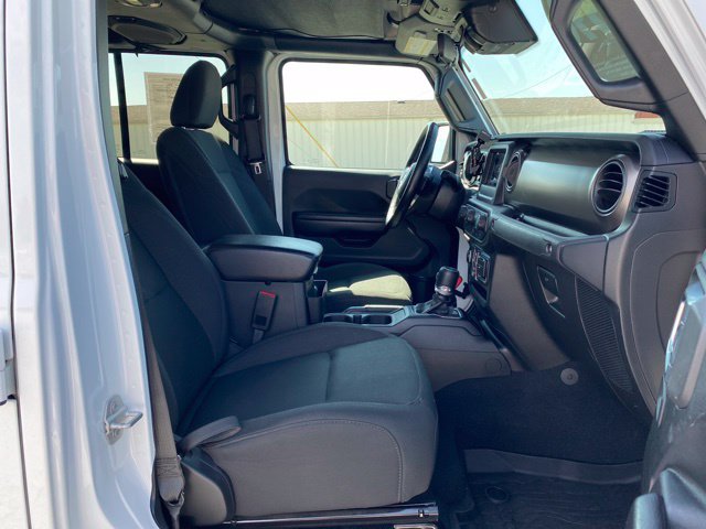 Used 2020 Jeep Gladiator Sport w/ Quick Order Package 24S AWD/4WD image 16