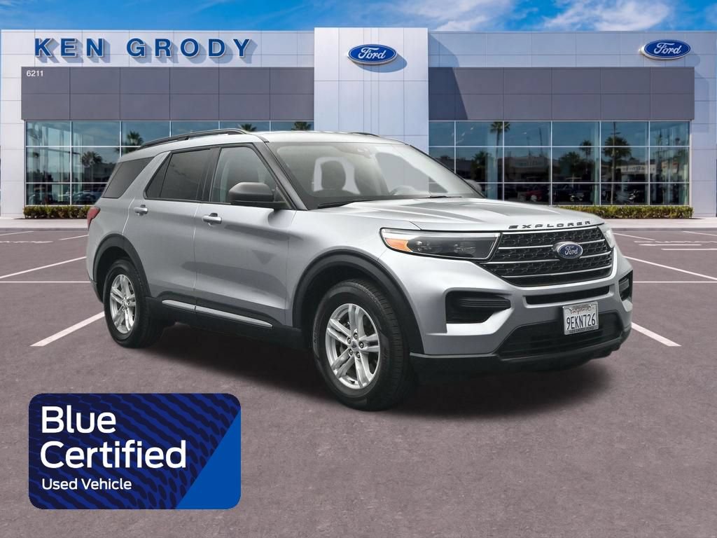 Certified 2022 Ford Explorer XLT RWD image 1