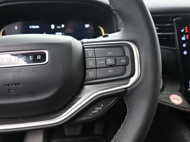 Used 2024 Jeep Wagoneer Series II AWD/4WD image 20
