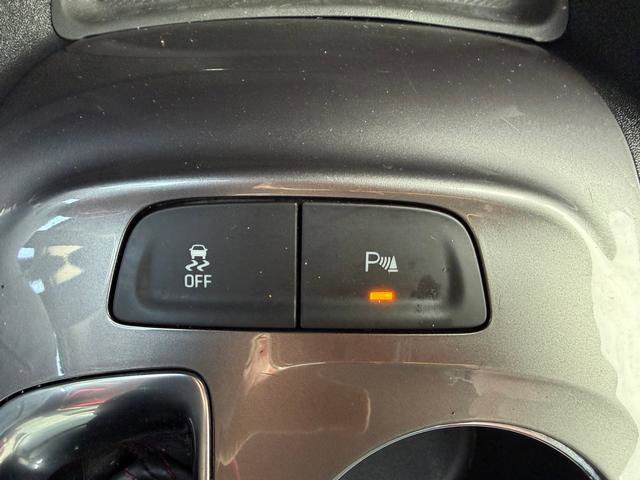 Used 2021 Chevrolet Malibu RS image 21